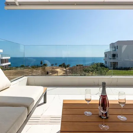 Azata Del Mare 2462 Apartment *